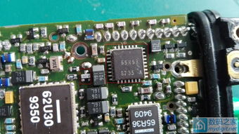 美國(guó)軍用通信設(shè)備維修實(shí)錄 摩托羅拉軍刀對(duì)講機(jī)拆解與修復(fù)全過(guò)程